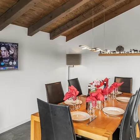 6 Pers, Grand Renove Avec Balcon, Vue & Parking * Crans-Montana