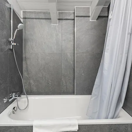 Apartament 6 Pers, Grand Renove Avec Balcon, Vue & Parking