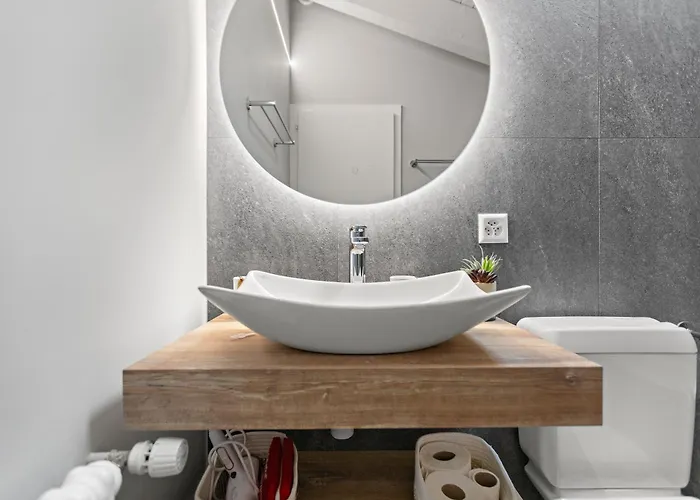 Appartamento 6 Pers, Grand Rénové Avec Balcon, Vue&parking