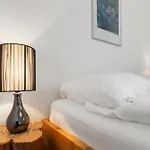 6 Pers, Grand Renove Avec Balcon, Vue & Parking Апартаменты *