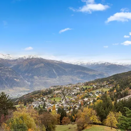شقة 6 Pers, Grand Renove Avec Balcon, Vue & Parking *