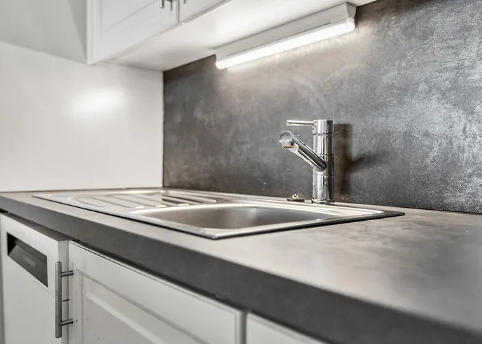 6 Pers, Grand Renove Avec Balcon, Vue & Parking شقة